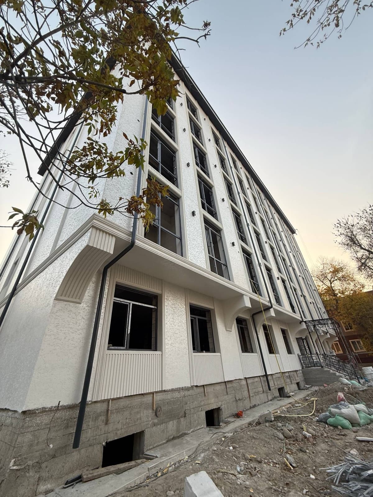 Manhattan by Sabum — burchakdan ko‘rinish